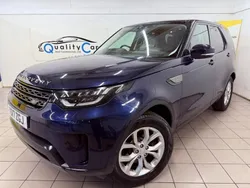 Blue Used 2017 Land Rover Discovery 5 SE SUV | £19,450 (Super price)