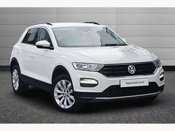 White Used 2020 VW T-Roc SE SUV | £15,850 (Fair price)