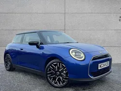 Blue Used 2024 Mini Cooper Hatch Hatchback | £25,623
