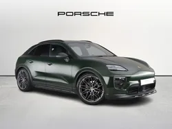 Oak green metallic neo Used 2025 Porsche Macan SUV | £72,900 (Super price)