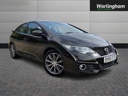 Bronze Used 2016 Honda Civic SE Plus Hatchback | £12,995 (Fair price)