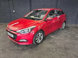 Red Used 2015 Hyundai i20 SE Hatchback | £4,650 (Expensive)