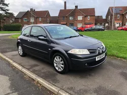 Grey Used 2009 Renault Mégane III Dynamique Hatchback | £1,199 (Fair price)