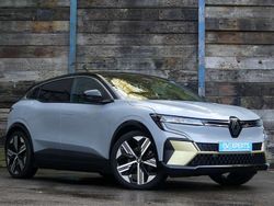 Grey and black Used 2023 Renault Mégane IV Iconic Hatchback | £19,083