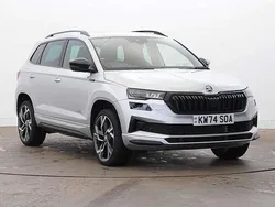 Brilliant silver metallic Used 2025 Skoda Karoq SportLine SUV | £29,295 (Fair price)