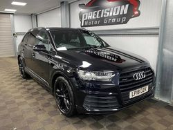 Black Used 2018 Audi Q7 Black Edition SUV | £25,995 (Fair price)