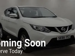 White Used 2017 Nissan Qashqai Acenta SUV | £8,999 (Super price)