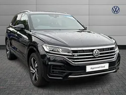 Black Used 2020 VW Touareg R-line SUV | £31,750 (Fair price)