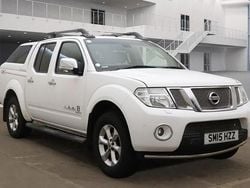 White Used 2015 Nissan Navara Pickup | £5,995 (Super price)