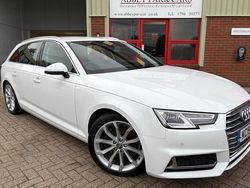 White Used 2019 Audi A4 Sport Estate | £12,890 (Good price)