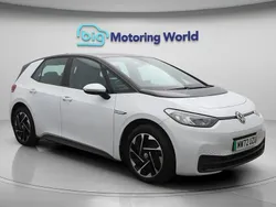 White Used 2022 VW ID.3 Pro Performance Hatchback | £12,500 (Fair price)
