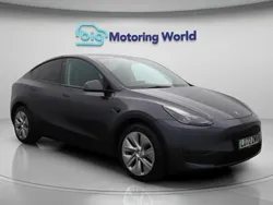 Grey Used 2022 Tesla Model Y Long Range SUV | £26,800 (Good price)
