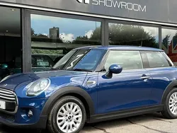 Blue Used 2014 Mini Cooper Chili Hatchback | £8,995 (Good price)