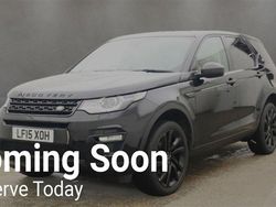 Santorini black Used 2015 Land Rover Discovery Sport HSE SUV | £14,295 (Fair price)