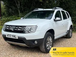 White Used 2017 Dacia Duster Lauréate SUV | £5,295 (Good price)