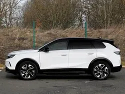 Brilliant paint arctic white New 2025 Vauxhall Grandland X SUV | £28,998 (Good price)