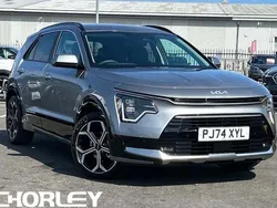 Grey New 2025 Kia Niro 3 SUV | £26,710 (Fair price)