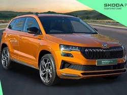 Phoenix orange metallic New 2025 Skoda Karoq SportLine SUV | £30,900 (Fair price)