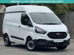 Frozen white (solid paint) Used 2021 Ford Transit Custom | £13,995 (Good price)