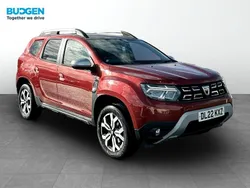 Red Used 2022 Dacia Duster Prestige SUV | £15,101 (Fair price)