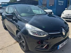 Black Used 2016 Renault Clio IV Dynamique Hatchback | £8,695 (Fair price)