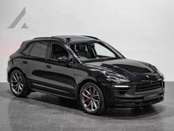 Black Used 2024 Porsche Macan SUV | £74,895 (Expensive)