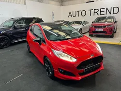 Red Used 2016 Ford Fiesta Zetec Hatchback | £4,991 (Fair price)