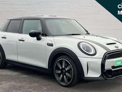 Silver Used 2022 Mini Cooper S Exclusive Hatchback | £22,498 (Fair price)