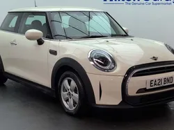 Used 2022 Mini ONE Classic Hatchback | £13,800 (Fair price)