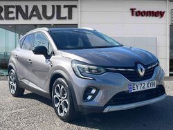 Grey Used 2022 Renault Captur SE SUV | £16,995 (Fair price)