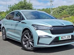 Arctic silver metallic Used 2022 Skoda Enyaq iV SportLine SUV | £27,495