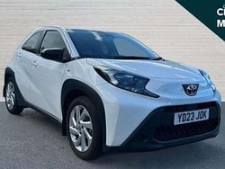 White Used 2023 Toyota Aygo X-pure Hatchback | £14,033 (Good price)
