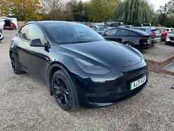 Black Used 2022 Tesla Model Y SUV | £26,000 (Fair price)