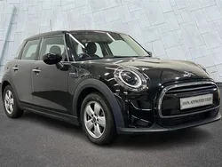 Black Used 2022 Mini Cooper Classic Hatchback | £16,600 (Good price)
