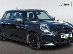 Black Used 2022 Mini Cooper S Exclusive Hatchback | £23,500 (A bit pricey)