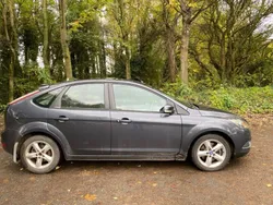Grey Used 2010 Ford Focus Zetec Hatchback | £1,999