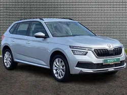 Brilliant silver metallic Used 2023 Skoda Kamiq SE SUV | £17,487 (Fair price)