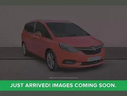 Red Used 2017 Vauxhall Zafira SRi MPV | £9,740 (Expensive)