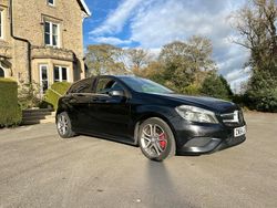 Black Used 2014 Mercedes A200 Hatchback | £4,599 (Fair price)