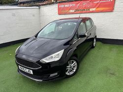 Black Used 2015 Ford Grand C-Max Zetec MPV | £6,695 (Fair price)