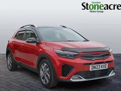 Red Used 2023 Kia Stonic 4 SUV | £19,495 (Fair price)