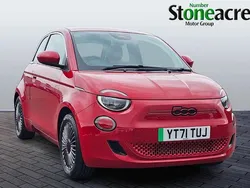 Red Used 2021 Fiat 500e Red Hatchback | £12,695 (Fair price)