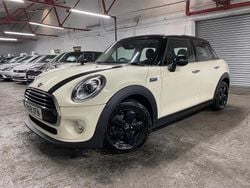 White Used 2018 Mini Cooper Hatch Hatchback | £7,000 (Fair price)