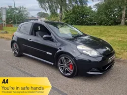 Black Used 2011 Renault Clio II Hatchback | £6,490 (Expensive)