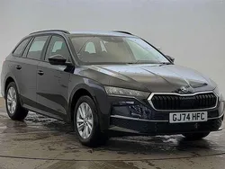 Black magic pearl effect New 2024 Skoda Octavia SE Technology Estate | £23,100 (Good price)