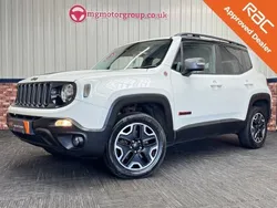 White Used 2016 Jeep Renegade Trailhawk SUV | £8,995 (Fair price)