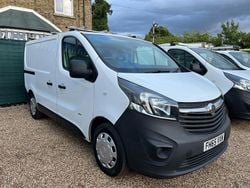 White Used 2016 Vauxhall Vivaro Van | £6,995 (Good price)