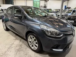 Grey Used 2017 Renault Clio IV Dynamique Hatchback | £6,595 (Fair price)