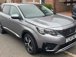 Grey Used 2018 Peugeot 5008 Allure MPV | £15,199 (Good price)