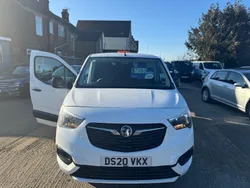 White Used 2020 Vauxhall Combo Sportive MPV | £7,895 (Fair price)